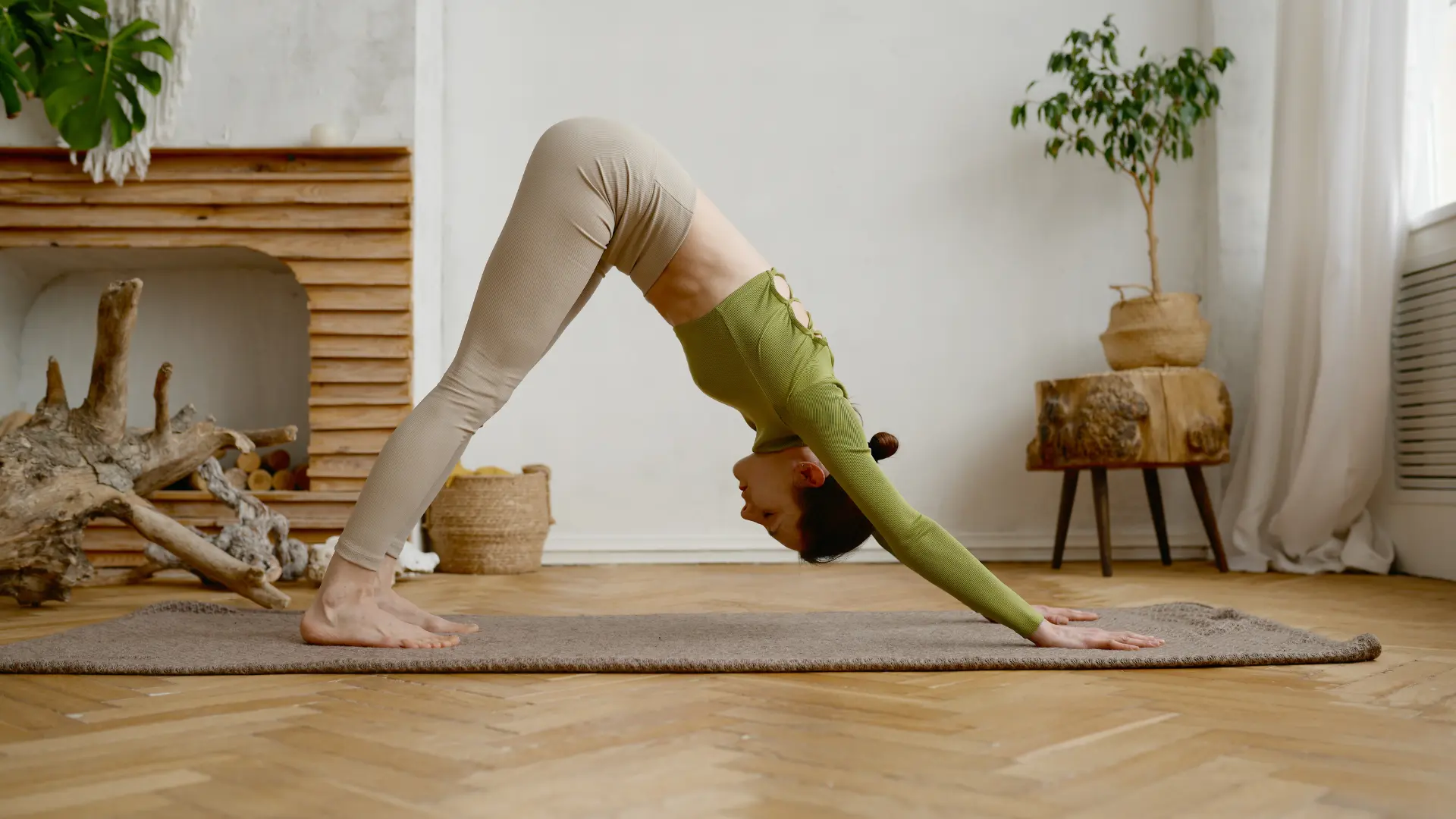 Adho Mukha Svanasana