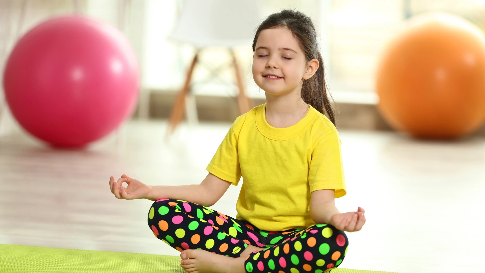 Read more about the article What Skills Does Yoga Teach Children?
