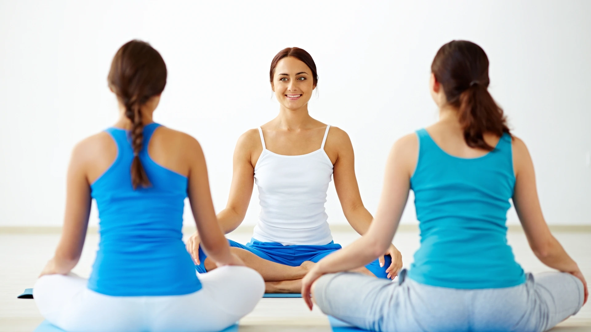 Read more about the article Is Yoga Teacher Training Hard?