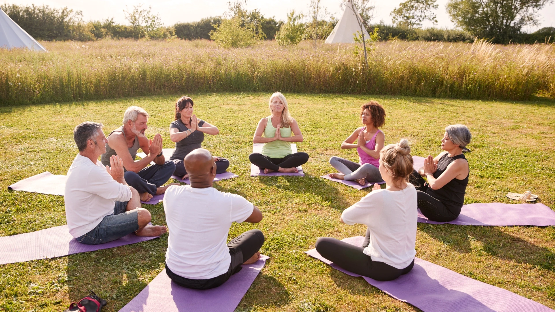 Read more about the article The Impact of Yoga Retreats on Well-being