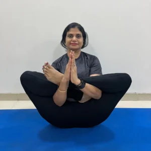 8 AM Regular Yoga Class for Daily Balance