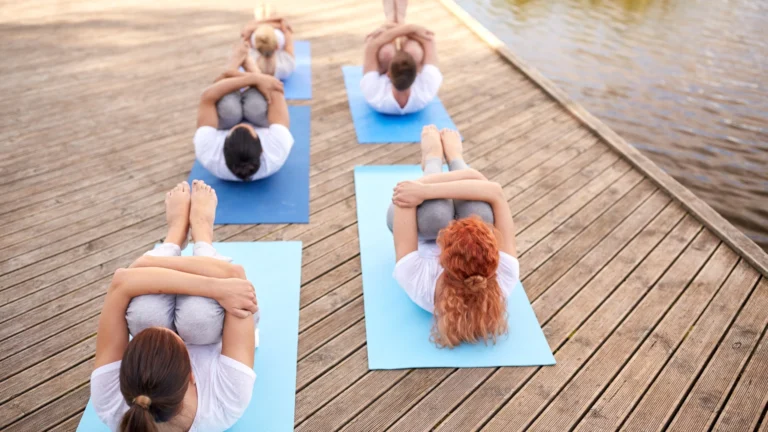 Read more about the article The Ultimate Guide to Yoga for Detox and Better Digestion