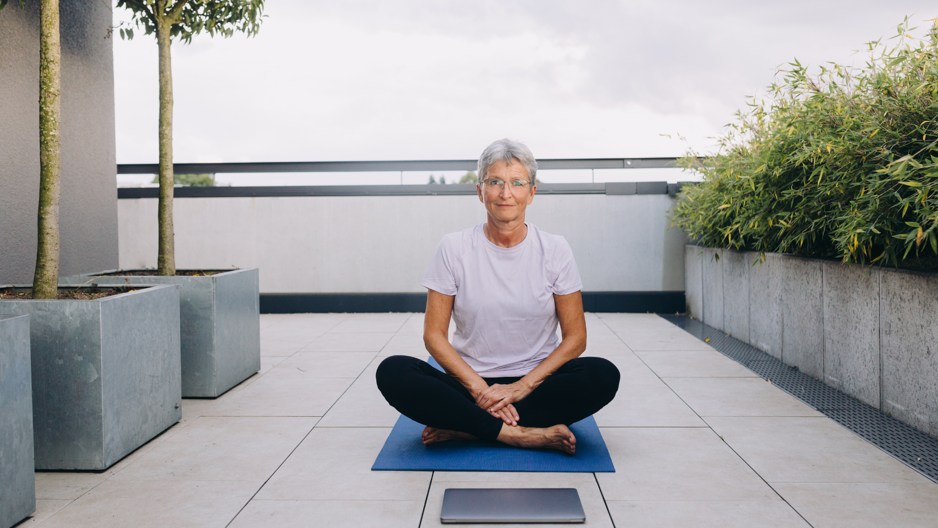 Read more about the article Can Senior Yoga Actually Improve Your Respiratory Health?