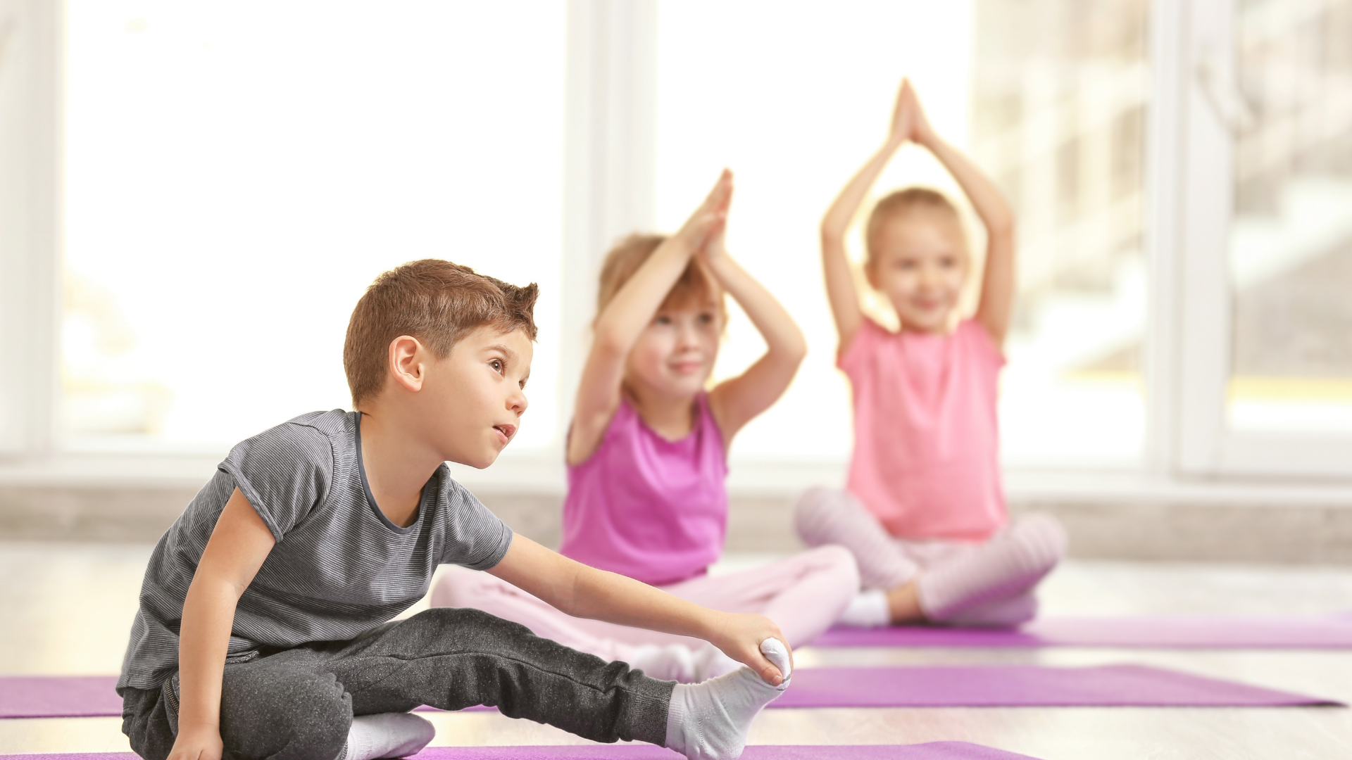 Read more about the article Why Online Yoga Is Perfect for Shy and Introverted Kids